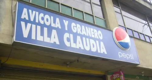 AVICOLA Y GRANERO VILLA CLAUDIA BOGOTÁ AVICOLA Y GRANERO VILLA CLAUDIA BOGOTÁ